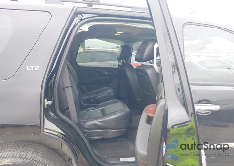 2010 Chevrolet Tahoe Ltz z USA, uszkodzony, nr VIN 1GNUKCE03AR264601